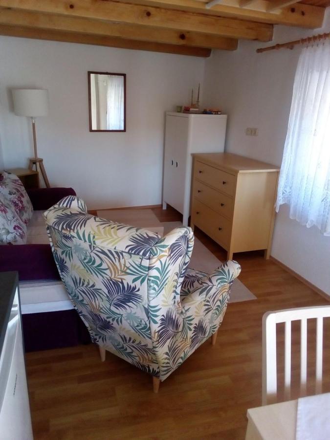 Apartment Vesna Skradin Esterno foto