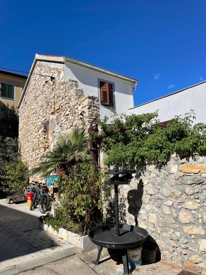 Apartment Vesna Skradin Esterno foto