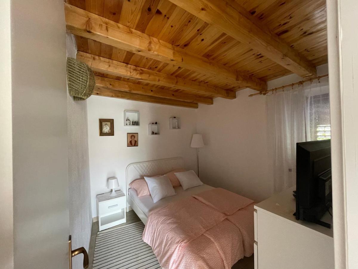 Apartment Vesna Skradin Esterno foto